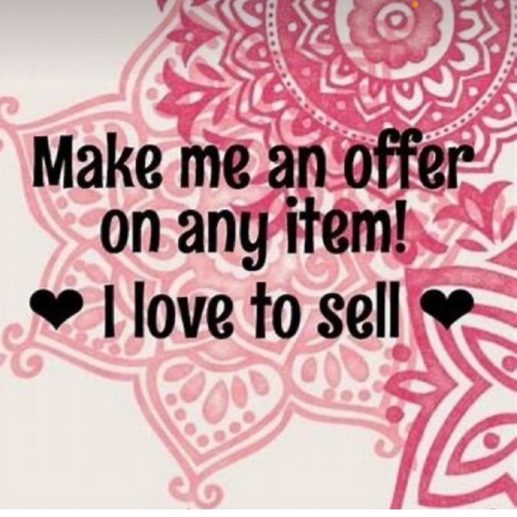 Meet your Posher, Christie - Picture 1 of 1